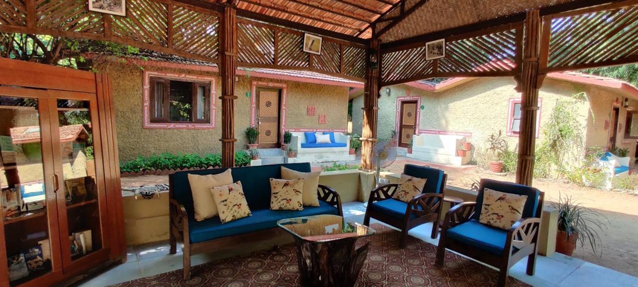 Bandhavgarh Jungle Lodge Tāla Extérieur photo