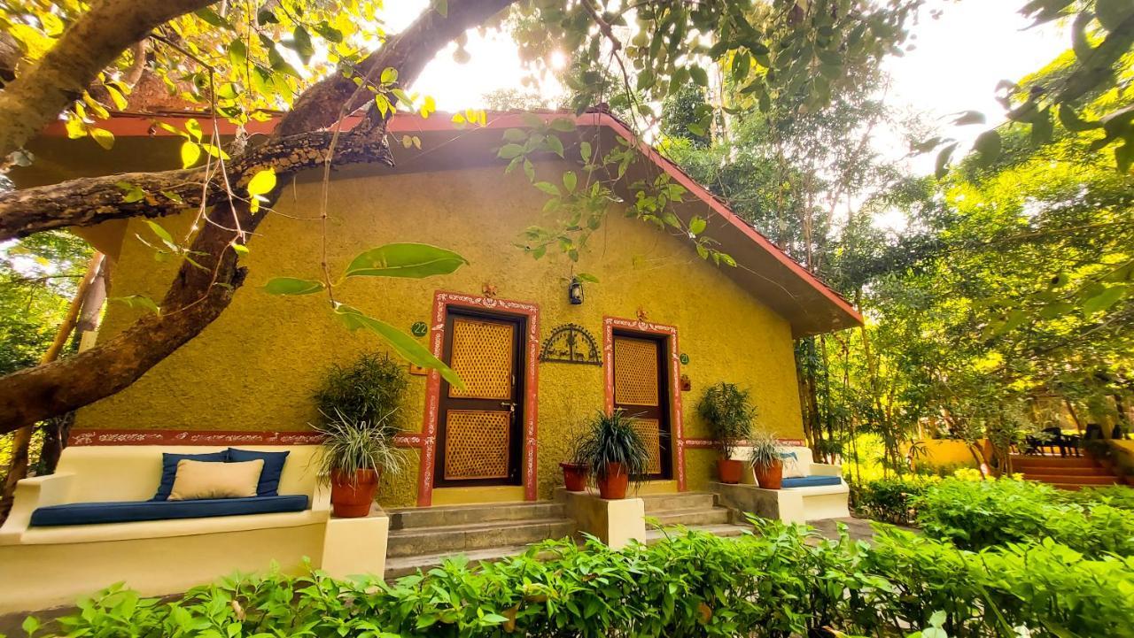 Bandhavgarh Jungle Lodge Tāla Extérieur photo