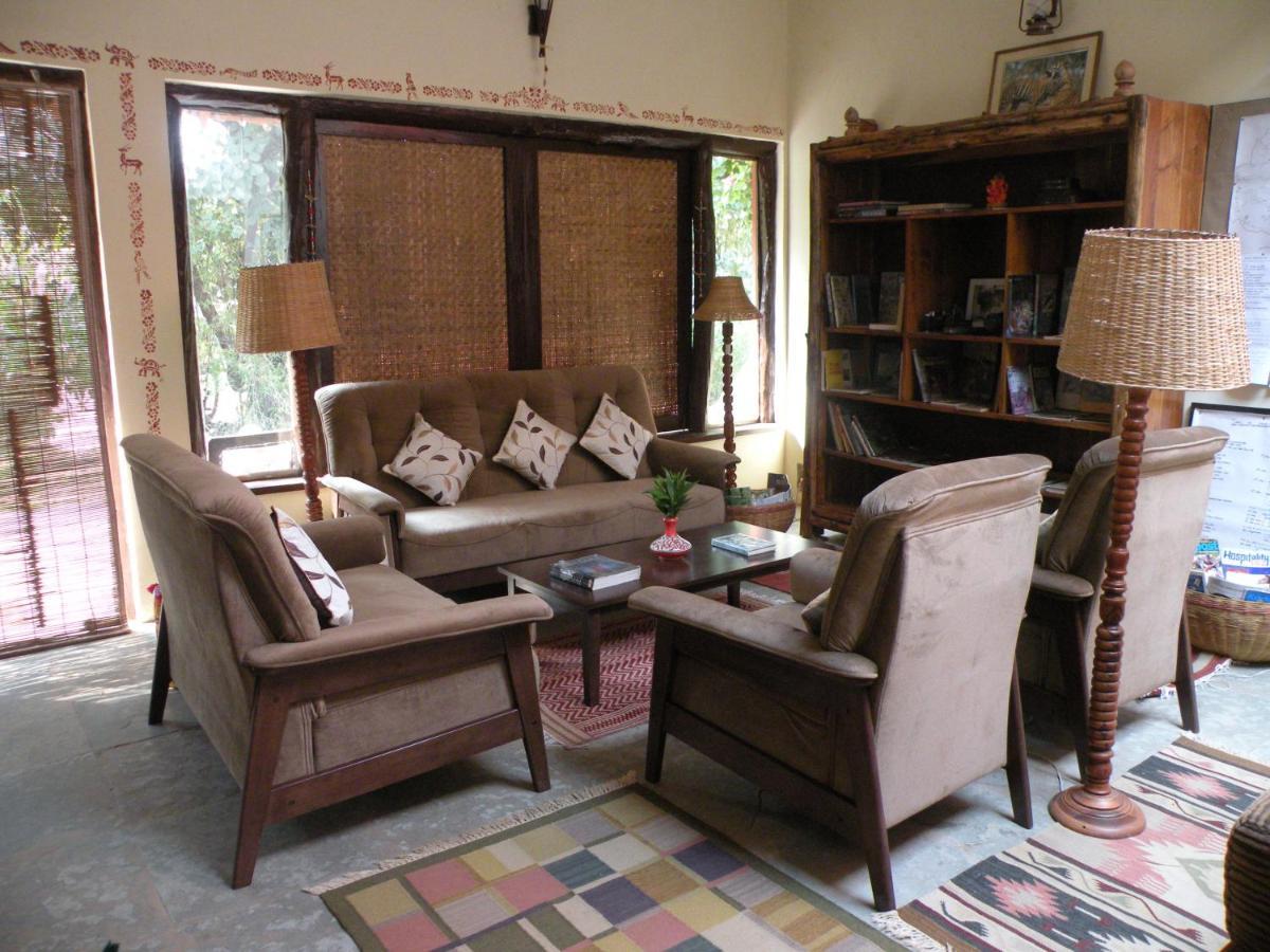 Bandhavgarh Jungle Lodge Tāla Extérieur photo
