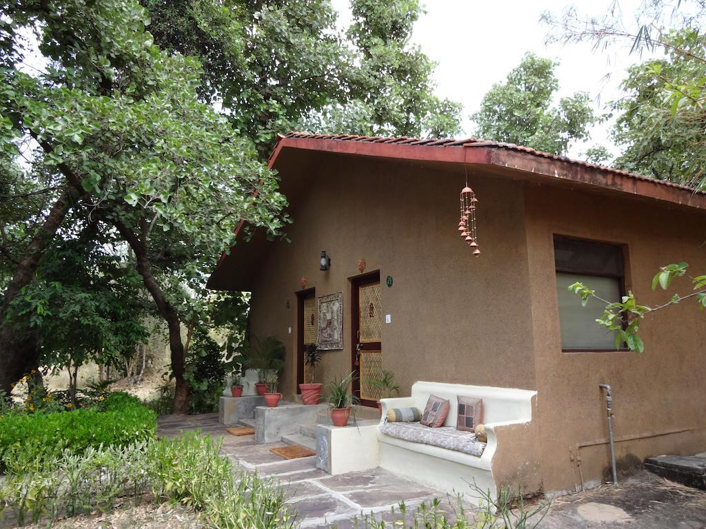 Bandhavgarh Jungle Lodge Tāla Extérieur photo
