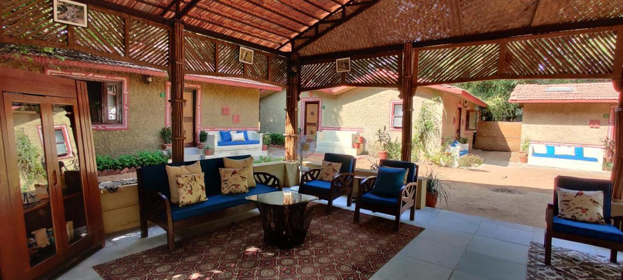 Bandhavgarh Jungle Lodge Tāla Extérieur photo